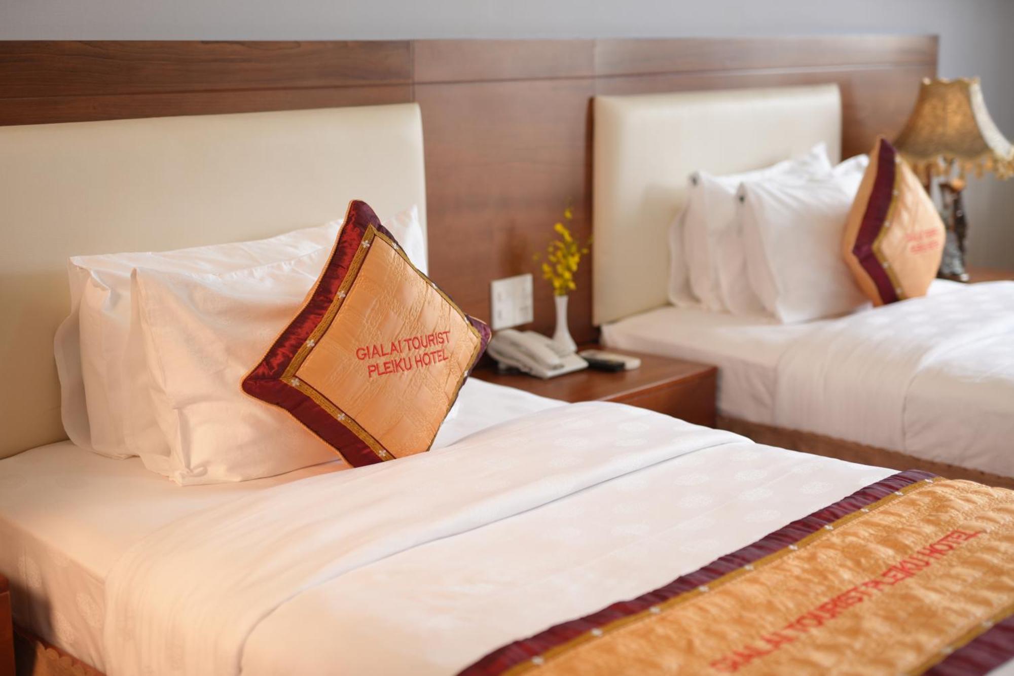 Pleiku Hotel By Gia Lai Tourist 外观 照片