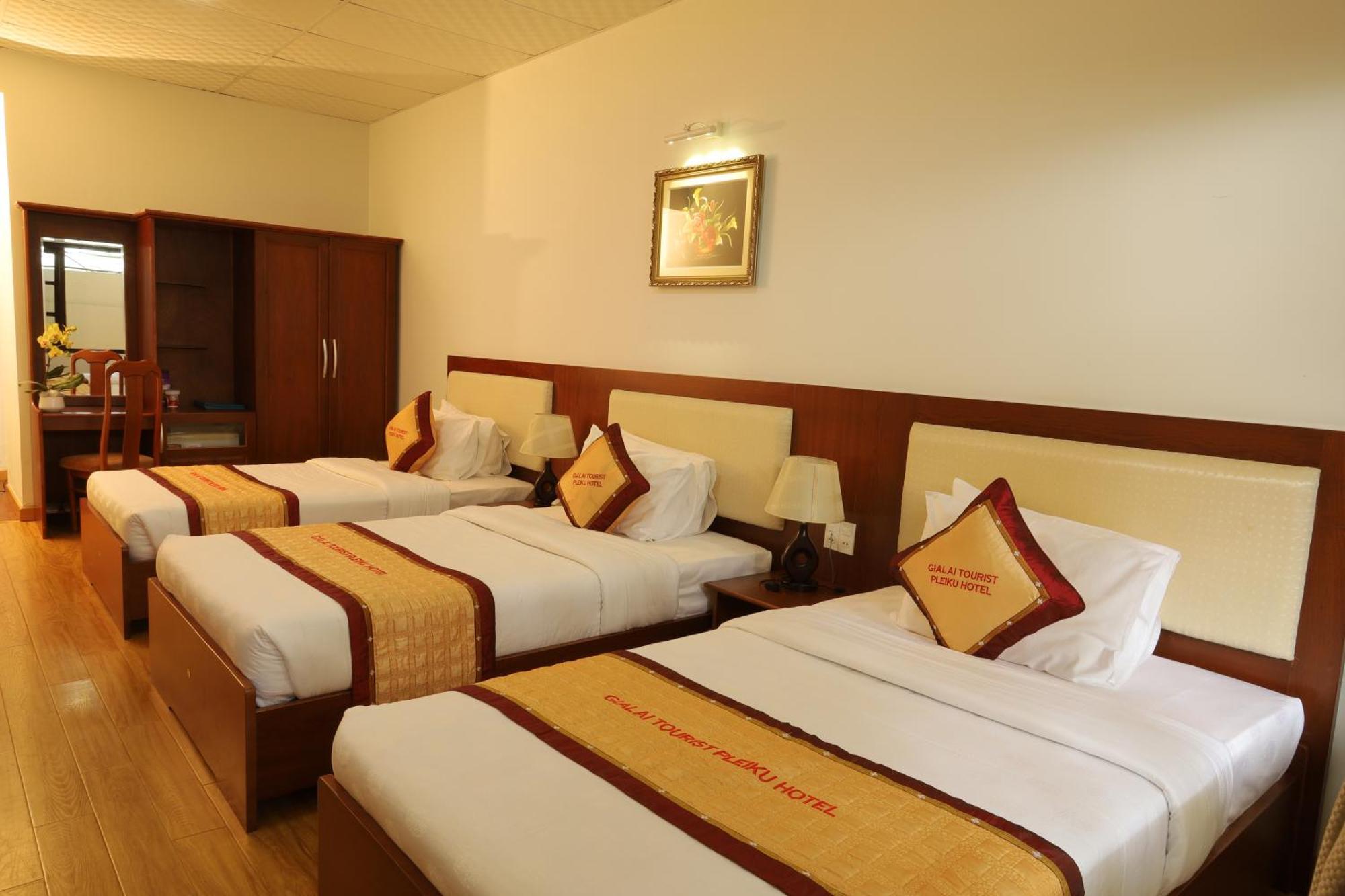 Pleiku Hotel By Gia Lai Tourist 外观 照片