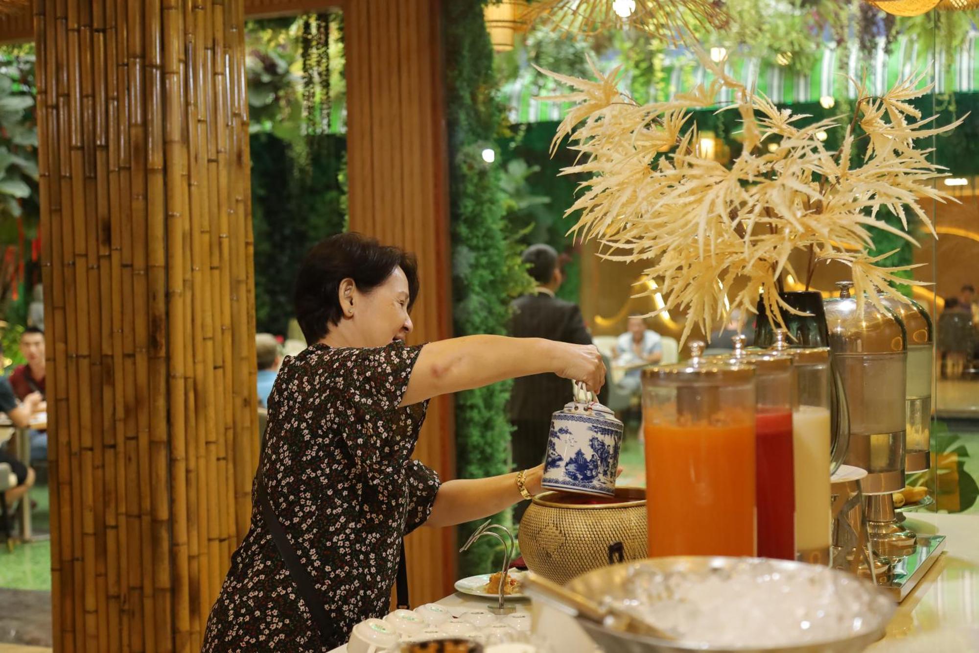 Pleiku Hotel By Gia Lai Tourist 外观 照片